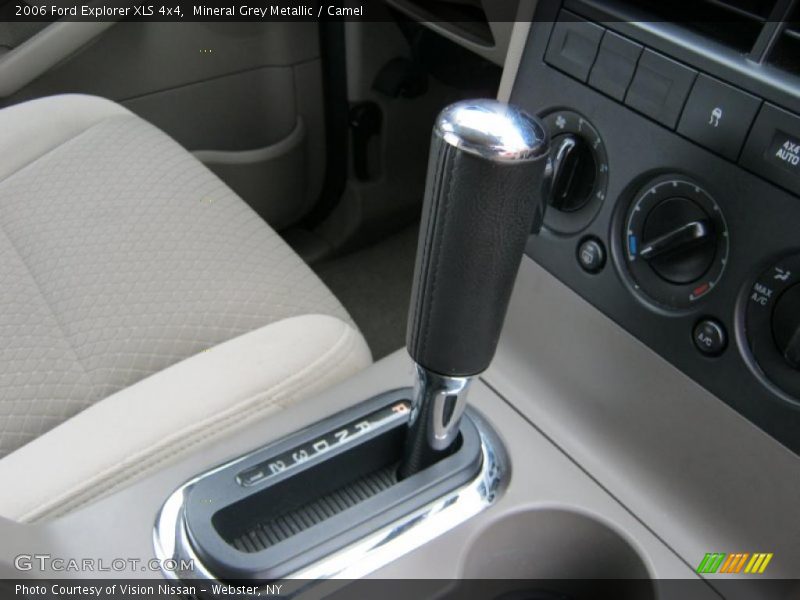 Mineral Grey Metallic / Camel 2006 Ford Explorer XLS 4x4