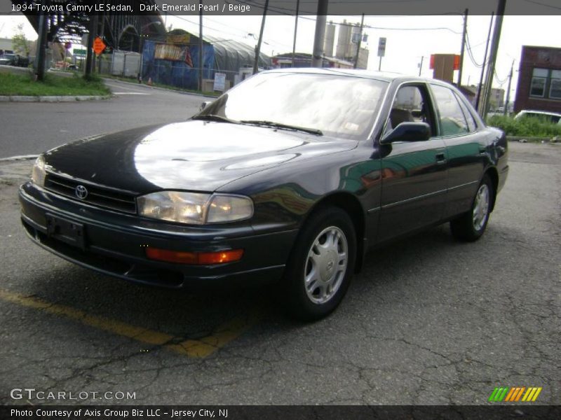 Dark Emerald Pearl / Beige 1994 Toyota Camry LE Sedan