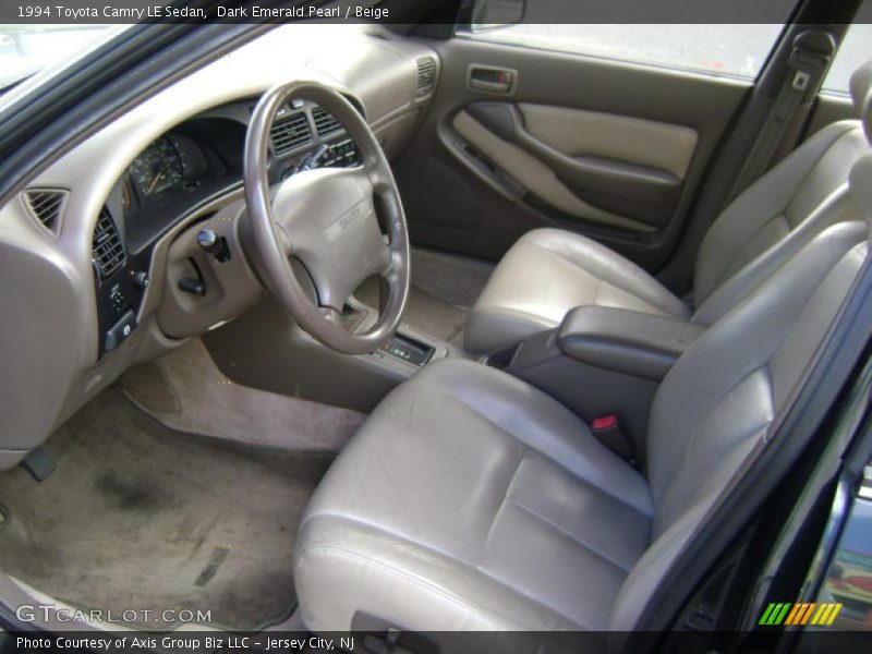Dark Emerald Pearl / Beige 1994 Toyota Camry LE Sedan