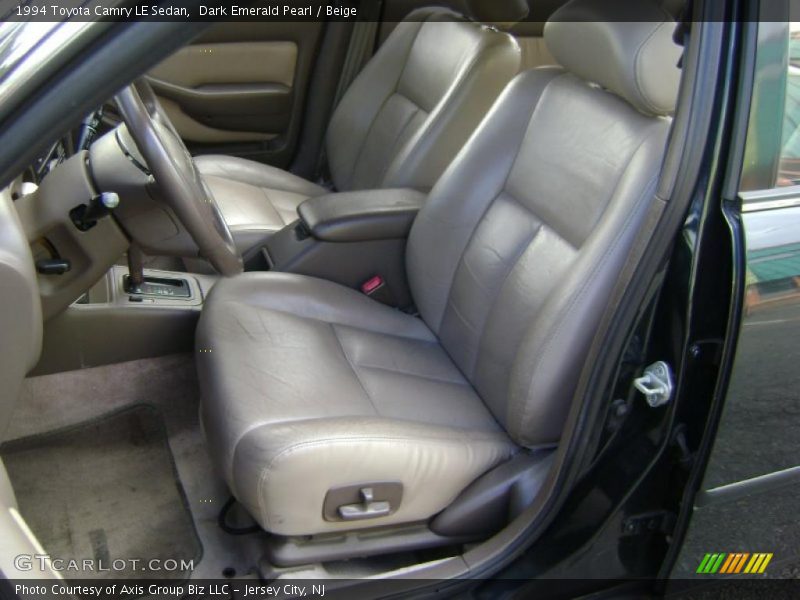 Dark Emerald Pearl / Beige 1994 Toyota Camry LE Sedan