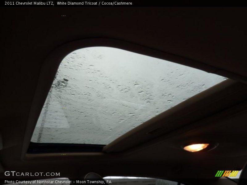 White Diamond Tricoat / Cocoa/Cashmere 2011 Chevrolet Malibu LTZ