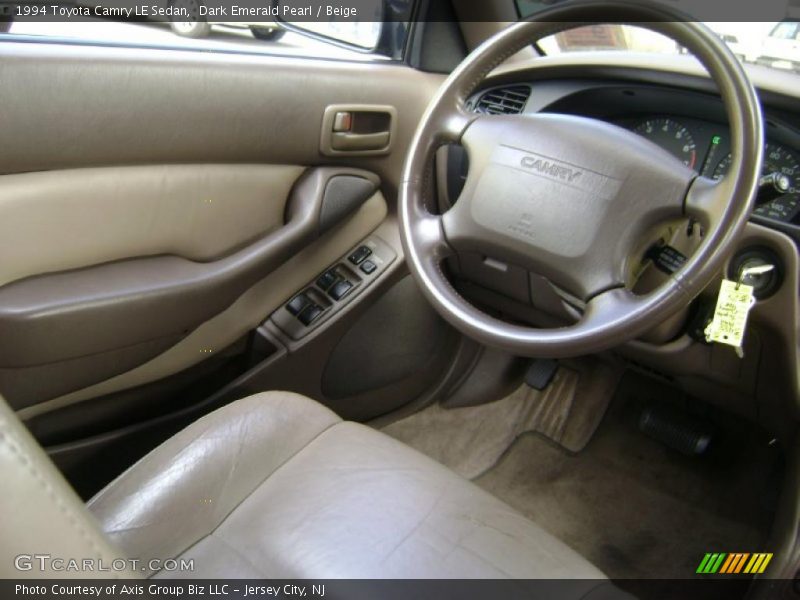 Dark Emerald Pearl / Beige 1994 Toyota Camry LE Sedan