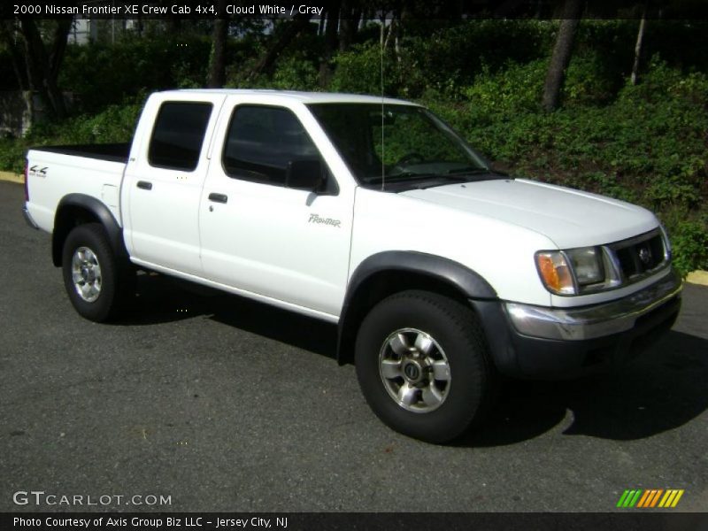 Cloud White / Gray 2000 Nissan Frontier XE Crew Cab 4x4