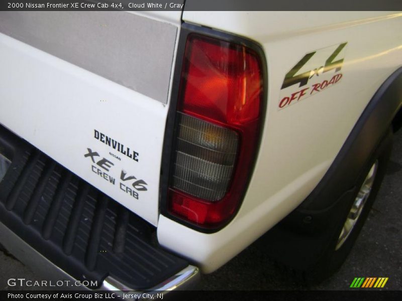 Cloud White / Gray 2000 Nissan Frontier XE Crew Cab 4x4