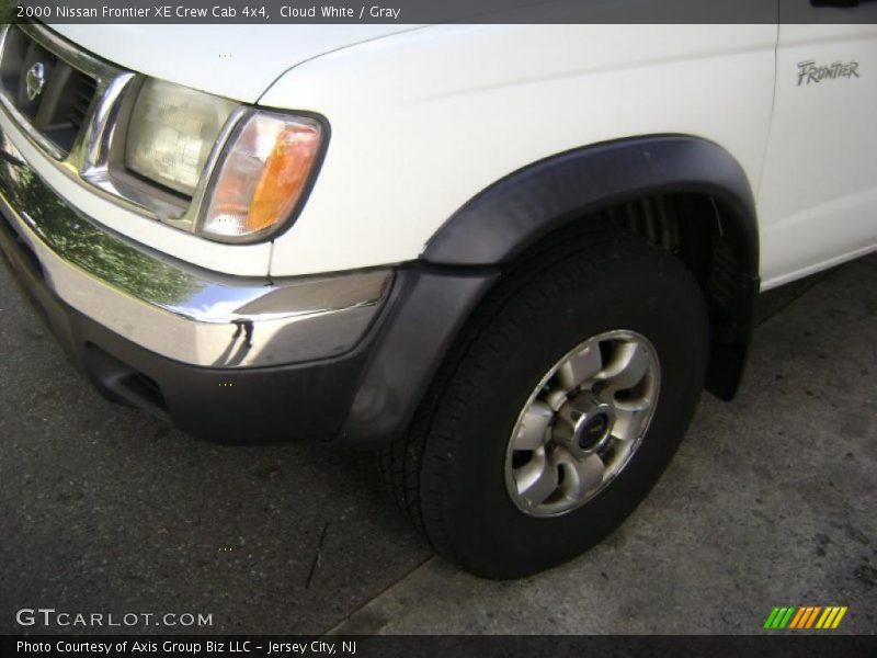 Cloud White / Gray 2000 Nissan Frontier XE Crew Cab 4x4