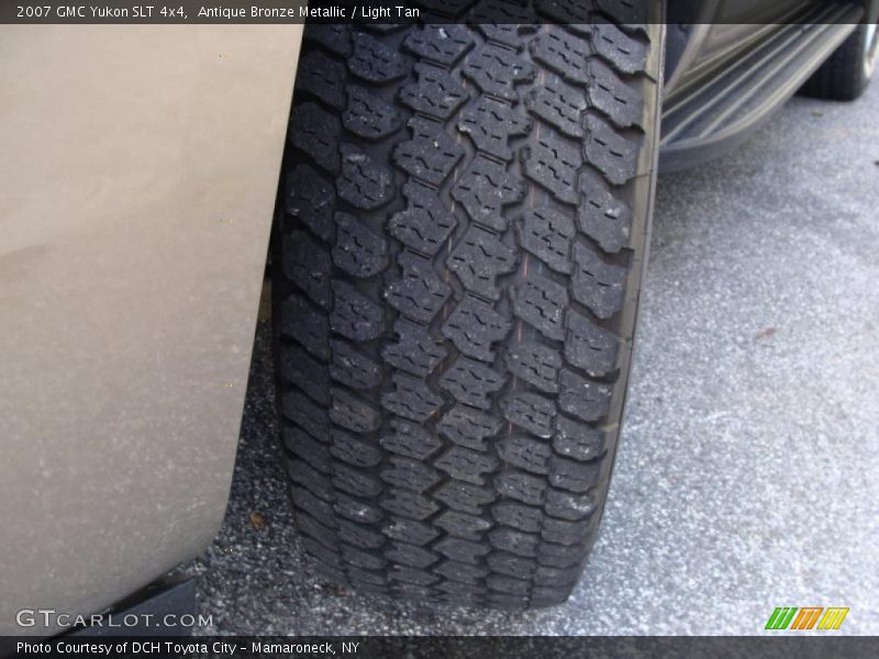 Antique Bronze Metallic / Light Tan 2007 GMC Yukon SLT 4x4