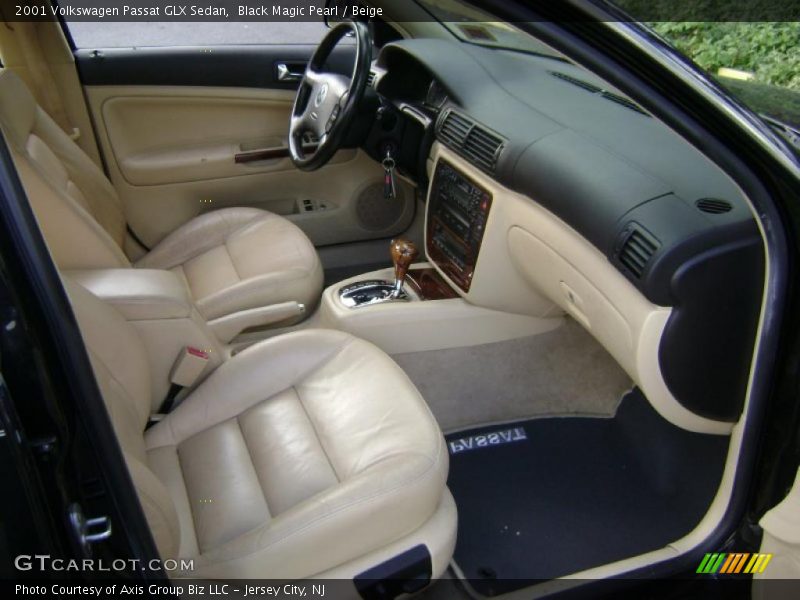 Black Magic Pearl / Beige 2001 Volkswagen Passat GLX Sedan