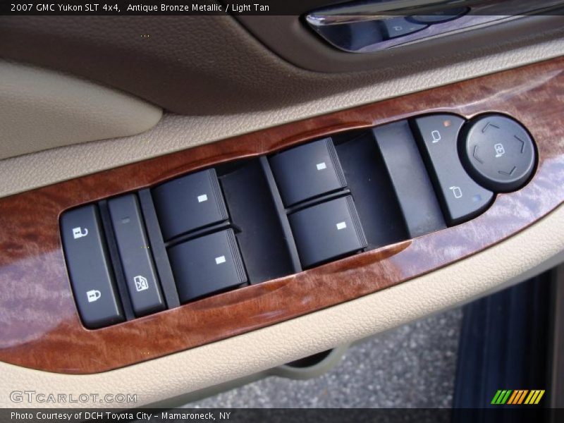 Antique Bronze Metallic / Light Tan 2007 GMC Yukon SLT 4x4