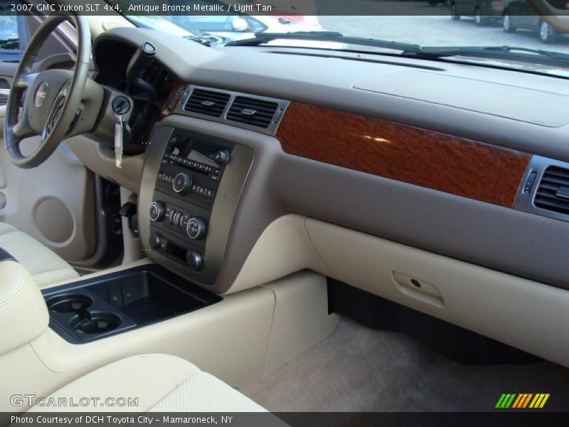 Antique Bronze Metallic / Light Tan 2007 GMC Yukon SLT 4x4