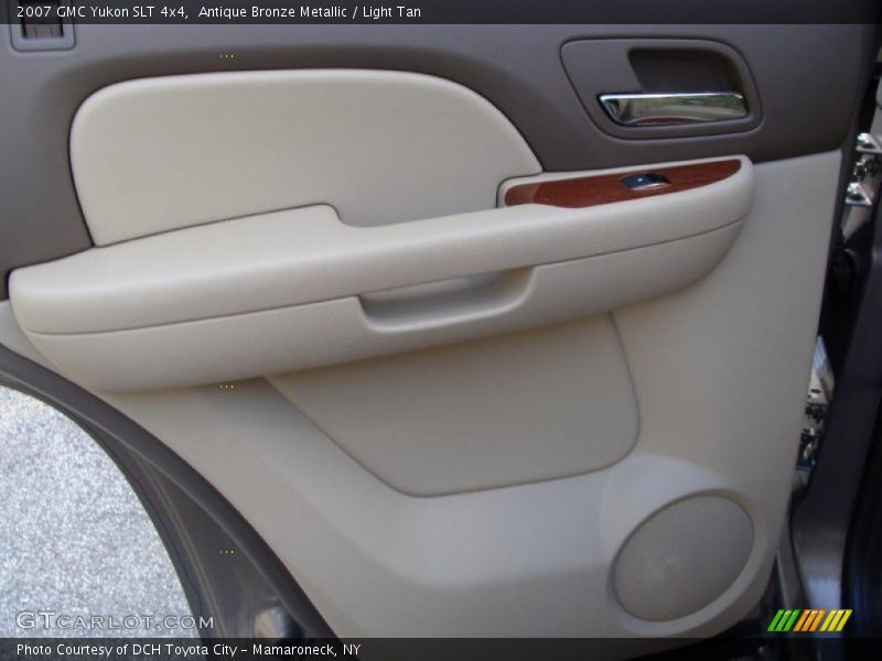 Antique Bronze Metallic / Light Tan 2007 GMC Yukon SLT 4x4