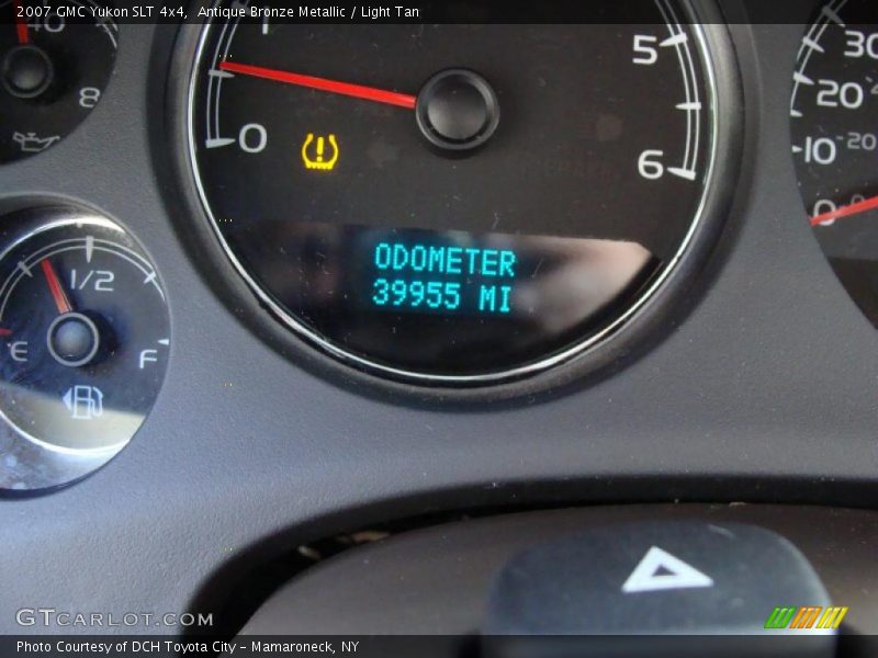 Antique Bronze Metallic / Light Tan 2007 GMC Yukon SLT 4x4