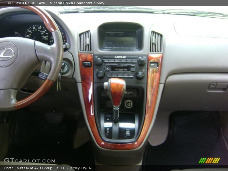 Mineral Green Opalescent / Ivory 2002 Lexus RX 300 AWD
