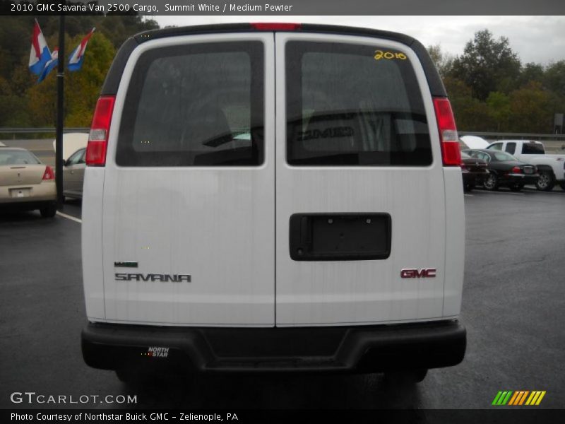 Summit White / Medium Pewter 2010 GMC Savana Van 2500 Cargo