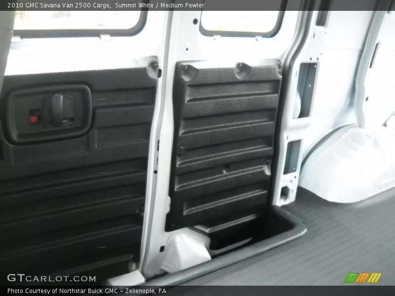 Summit White / Medium Pewter 2010 GMC Savana Van 2500 Cargo