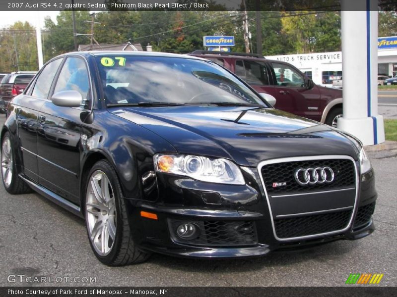 Phantom Black Pearl Effect / Black 2007 Audi RS4 4.2 quattro Sedan