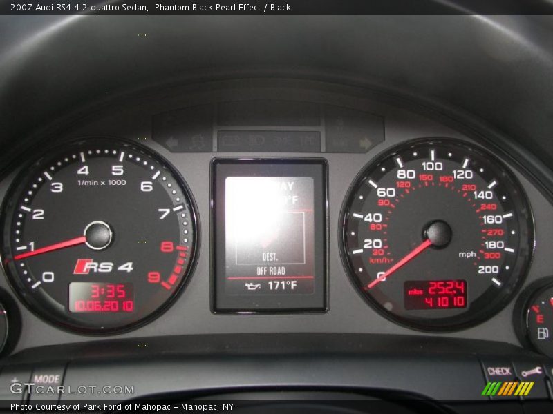  2007 RS4 4.2 quattro Sedan 4.2 quattro Sedan Gauges