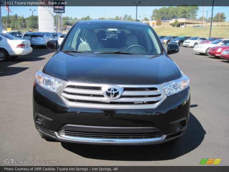 Black / Ash 2011 Toyota Highlander