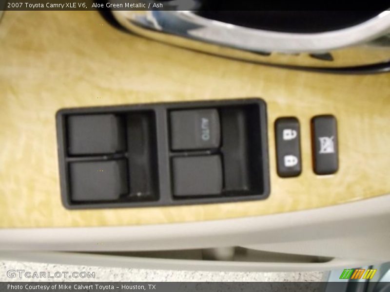 Aloe Green Metallic / Ash 2007 Toyota Camry XLE V6