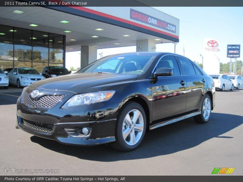 Black / Dark Charcoal 2011 Toyota Camry SE
