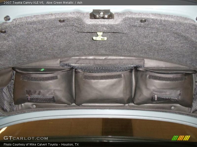Aloe Green Metallic / Ash 2007 Toyota Camry XLE V6