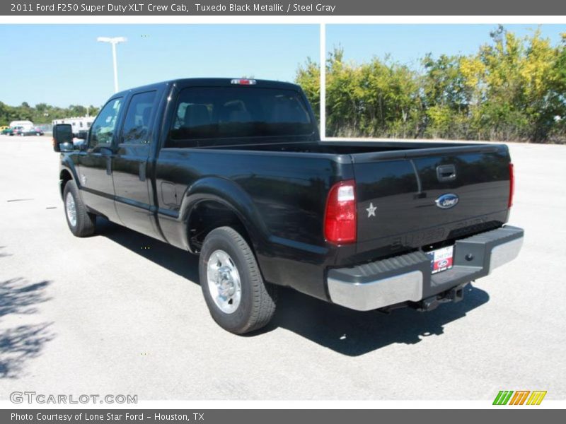 Tuxedo Black Metallic / Steel Gray 2011 Ford F250 Super Duty XLT Crew Cab