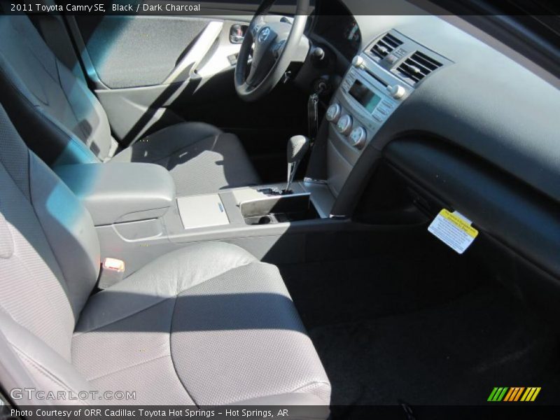 Black / Dark Charcoal 2011 Toyota Camry SE