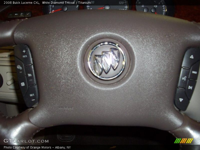 White Diamond Tricoat / Titanium 2008 Buick Lucerne CXL