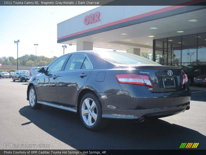 Magnetic Gray Metallic / Dark Charcoal 2011 Toyota Camry SE
