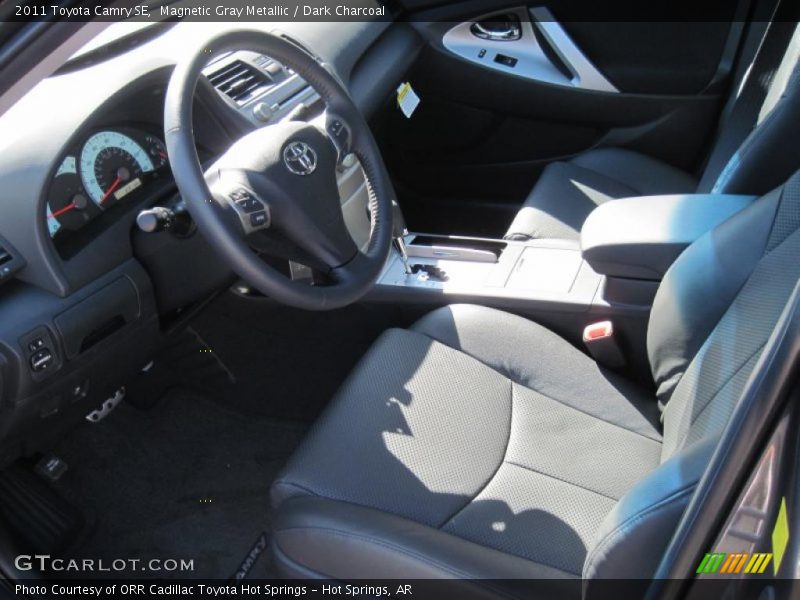 Magnetic Gray Metallic / Dark Charcoal 2011 Toyota Camry SE