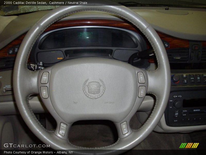 Cashmere / Neutral Shale 2000 Cadillac DeVille Sedan