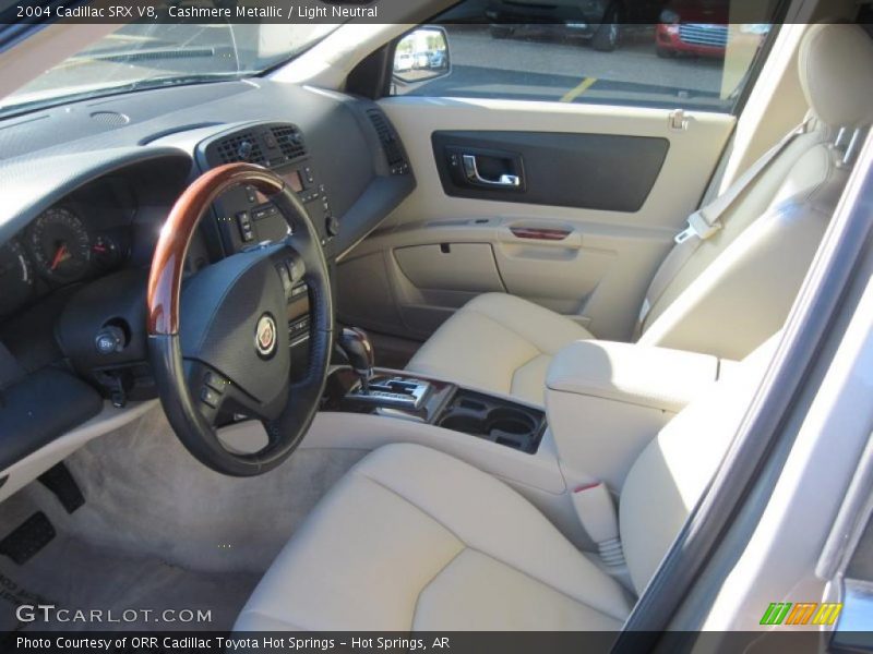 Cashmere Metallic / Light Neutral 2004 Cadillac SRX V8