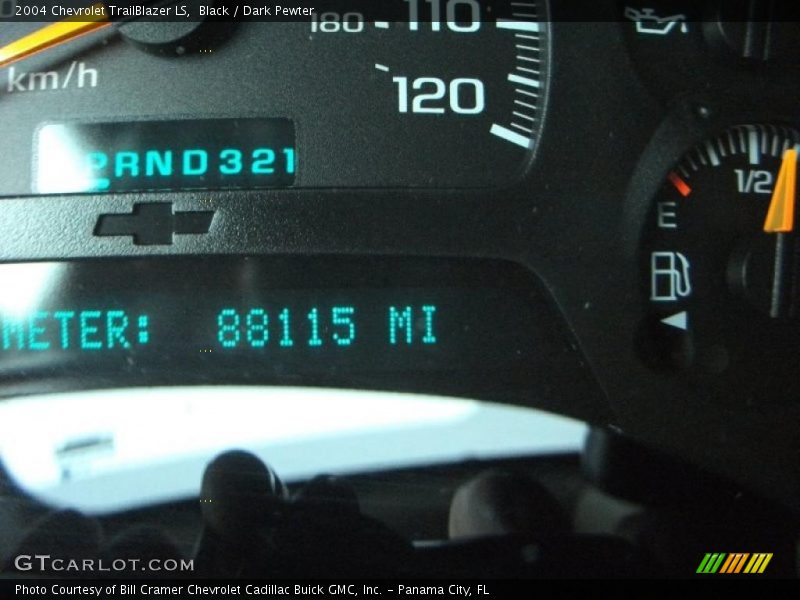 Black / Dark Pewter 2004 Chevrolet TrailBlazer LS