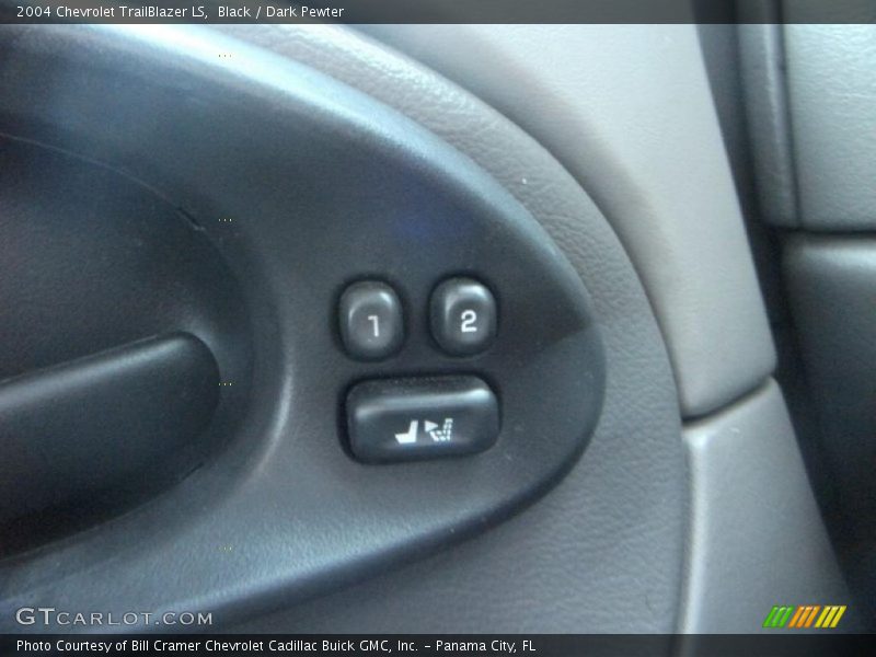 Black / Dark Pewter 2004 Chevrolet TrailBlazer LS