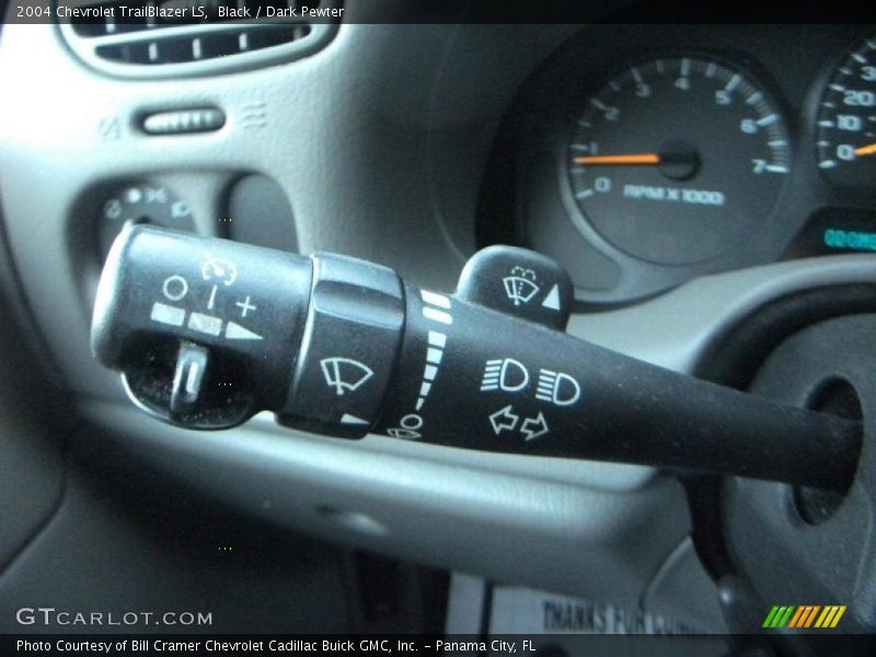 Black / Dark Pewter 2004 Chevrolet TrailBlazer LS