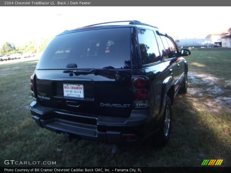 Black / Dark Pewter 2004 Chevrolet TrailBlazer LS