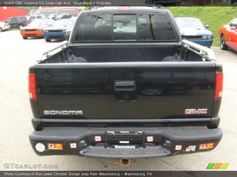 Onyx Black / Graphite 2004 GMC Sonoma SLS Crew Cab 4x4