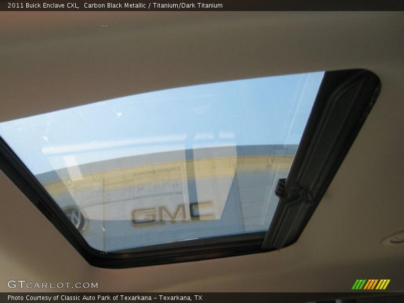 Carbon Black Metallic / Titanium/Dark Titanium 2011 Buick Enclave CXL