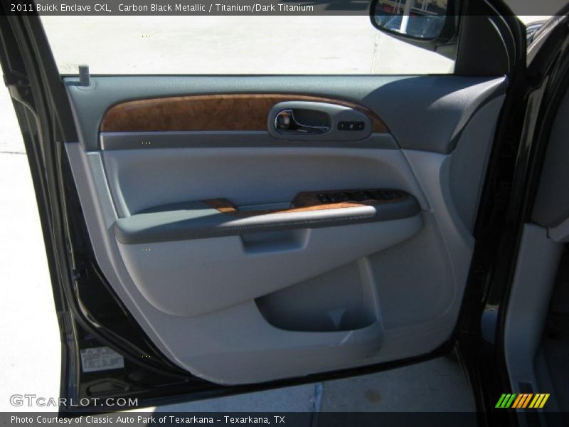 Carbon Black Metallic / Titanium/Dark Titanium 2011 Buick Enclave CXL