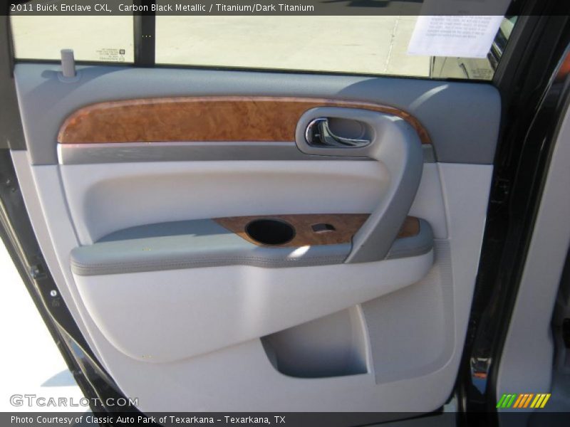 Carbon Black Metallic / Titanium/Dark Titanium 2011 Buick Enclave CXL