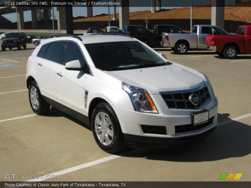 Platinum Ice Tricoat / Titanium/Ebony 2011 Cadillac SRX FWD