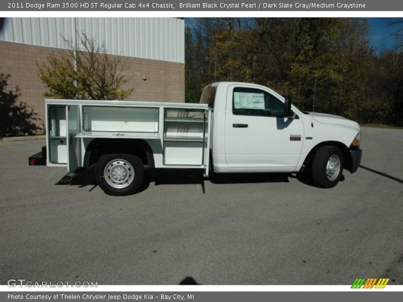 Brilliant Black Crystal Pearl / Dark Slate Gray/Medium Graystone 2011 Dodge Ram 3500 HD ST Regular Cab 4x4 Chassis