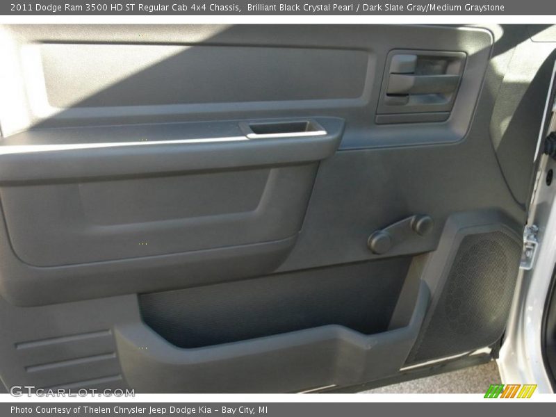 Brilliant Black Crystal Pearl / Dark Slate Gray/Medium Graystone 2011 Dodge Ram 3500 HD ST Regular Cab 4x4 Chassis
