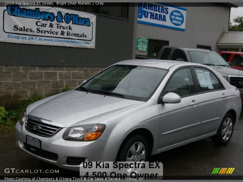Bright Silver Metallic / Gray 2009 Kia Spectra EX Sedan