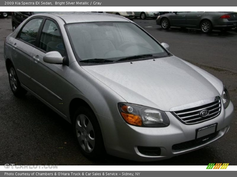 Bright Silver Metallic / Gray 2009 Kia Spectra EX Sedan