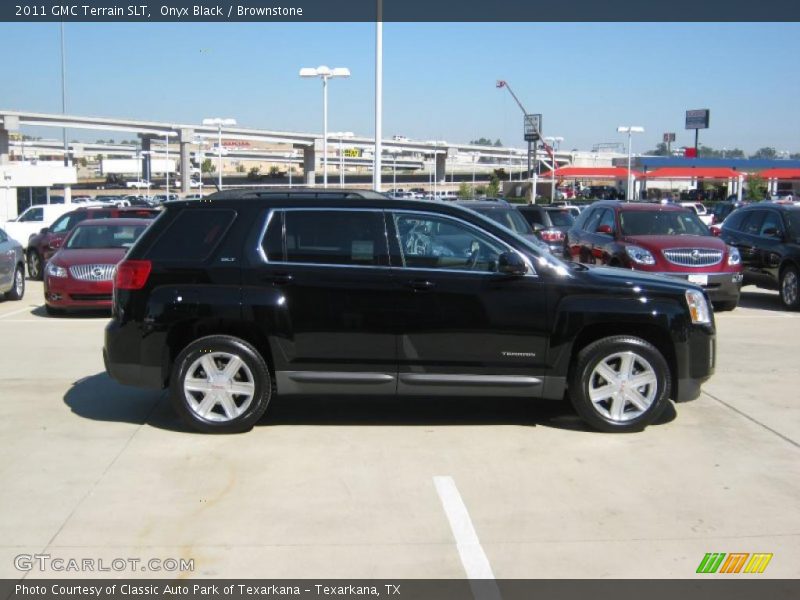 Onyx Black / Brownstone 2011 GMC Terrain SLT