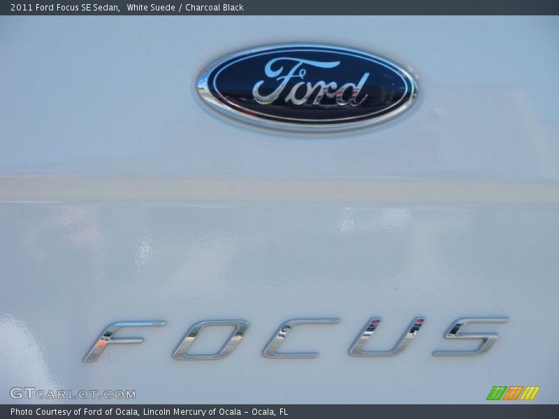 White Suede / Charcoal Black 2011 Ford Focus SE Sedan