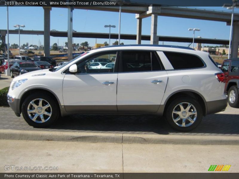 White Diamond Tricoat / Ebony/Ebony 2010 Buick Enclave CXL