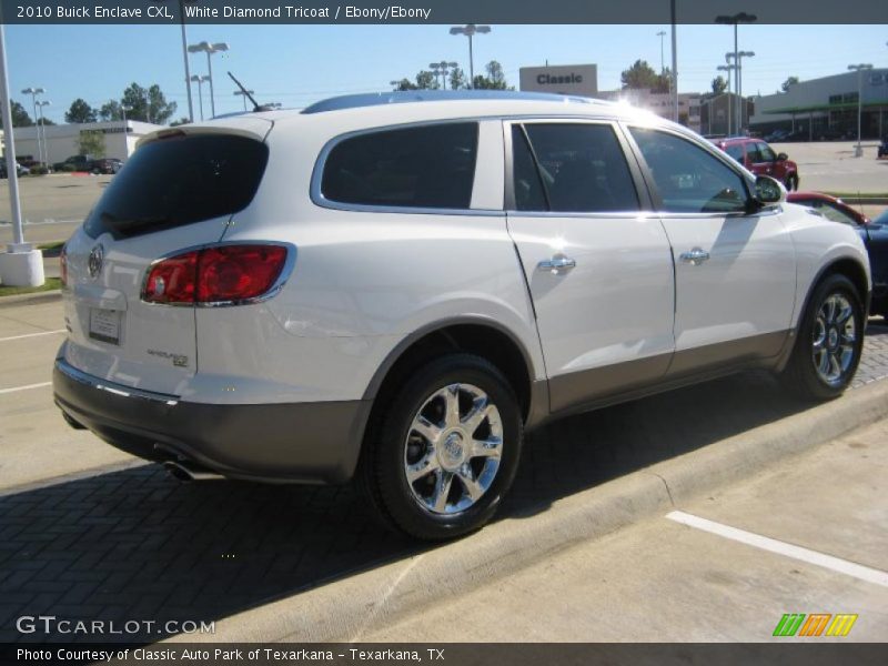 White Diamond Tricoat / Ebony/Ebony 2010 Buick Enclave CXL