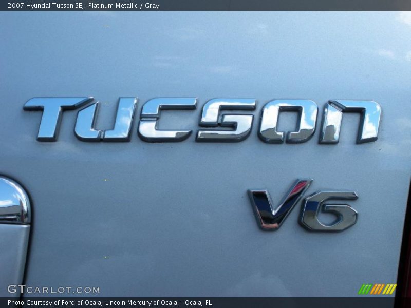 Platinum Metallic / Gray 2007 Hyundai Tucson SE