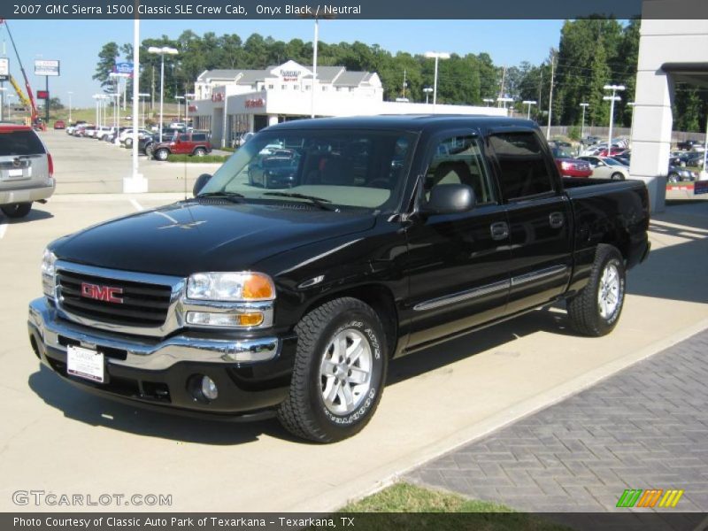 Onyx Black / Neutral 2007 GMC Sierra 1500 Classic SLE Crew Cab